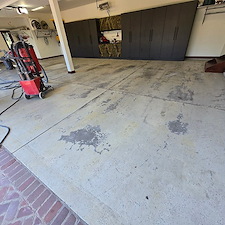Epoxy-Doesnt-Last-Old-Worn-Epoxy-Replaced-With-Durable-Lasting-Polyaspartic-Garage-Floor-Coating-in-Colorado 0